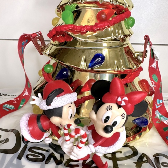 NEW Walt Disney World Gold Light Up Christmas Tree Holiday Popcorn Bucket - Picture 3 of 6
